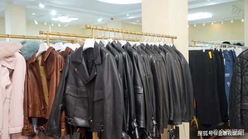 豪橫開業！金寨新開服裝工廠店，3000件服飾免費送